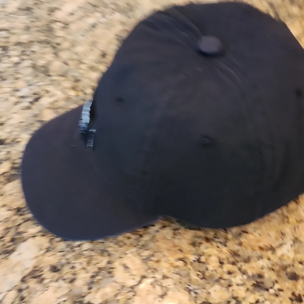 Adidas Classic Black‎ Cap